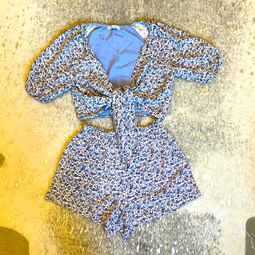 A&F Two Piece Floral Short and Crop Set